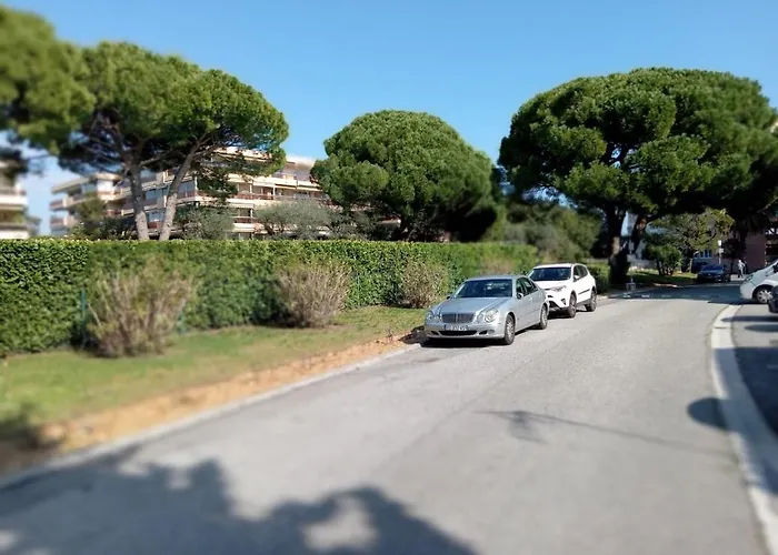 Avec Vue A Апартаменты